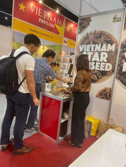 037D3555-F252-4D66-B601-A9BD4D2872A0