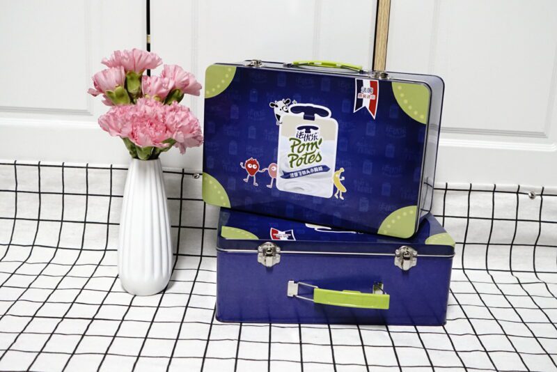 Tin lunch Box from Golden Tin