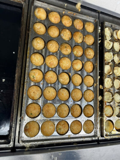 z7357001593274_3590d545ab6038460893d57dbfd2abc5